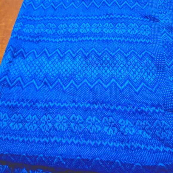 Teal 25x75 NWT Scarf Wrap - Picture 1 of 8